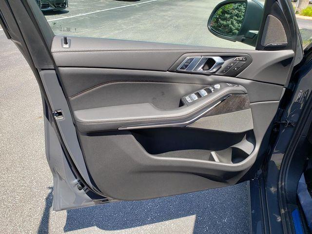 new 2026 BMW X7 car, priced at $97,785