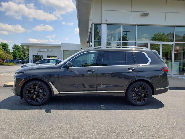 new 2026 BMW X7 car, priced at $97,785
