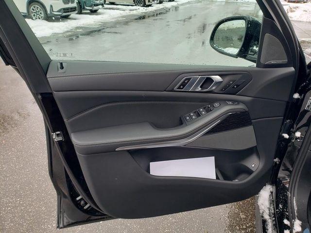 new 2026 BMW X5 PHEV car, priced at $90,090