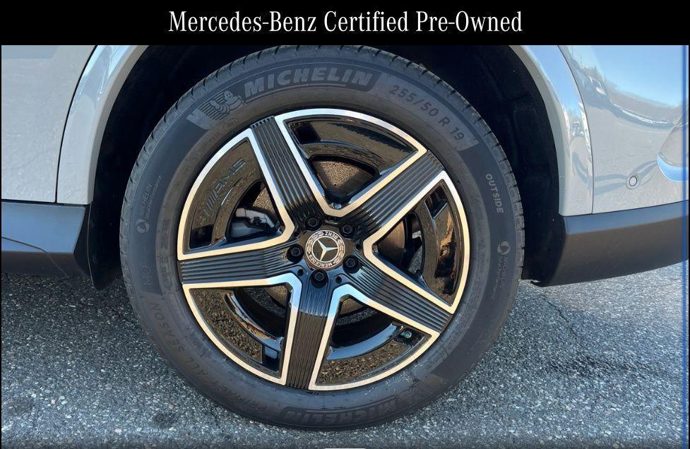used 2026 Mercedes-Benz GLC 300 car, priced at $51,500