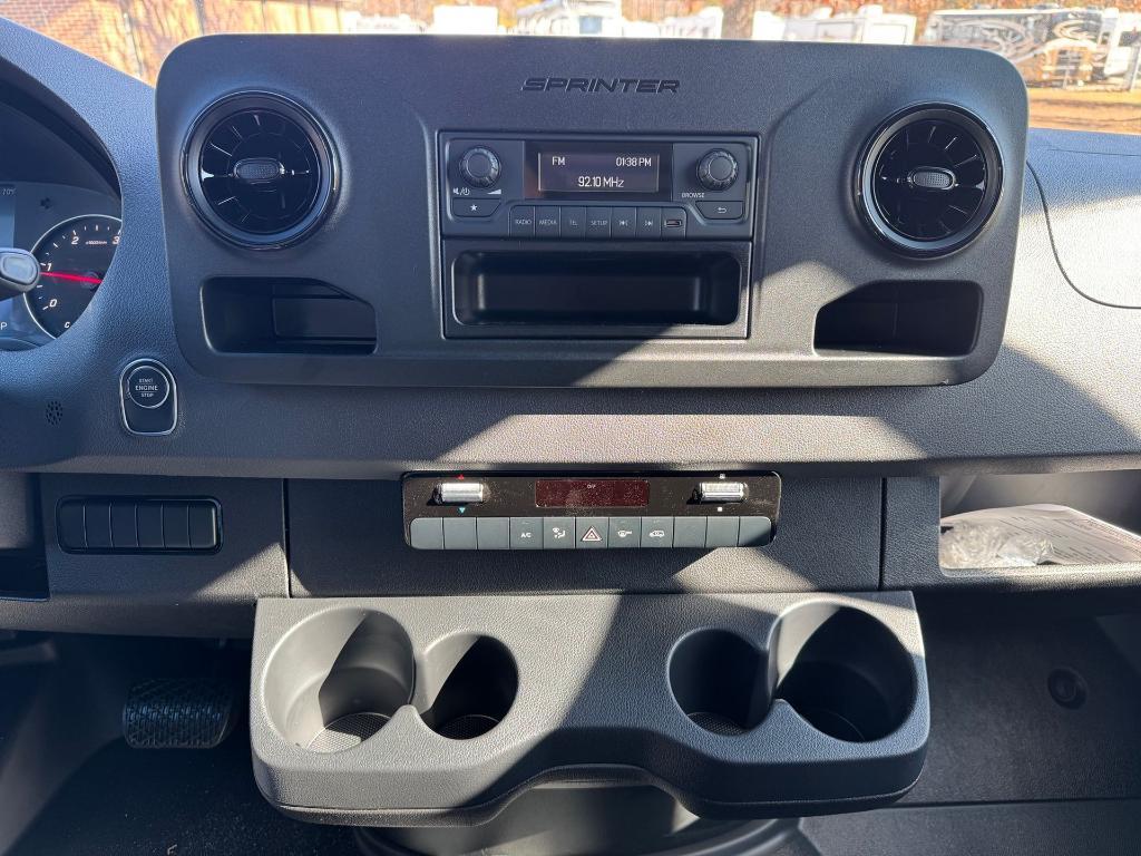 new 2026 Mercedes-Benz Sprinter 2500 car, priced at $59,729