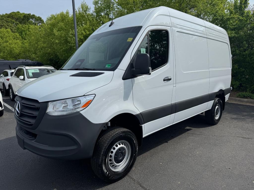 new 2025 Mercedes-Benz Sprinter 2500 car, priced at $60,571