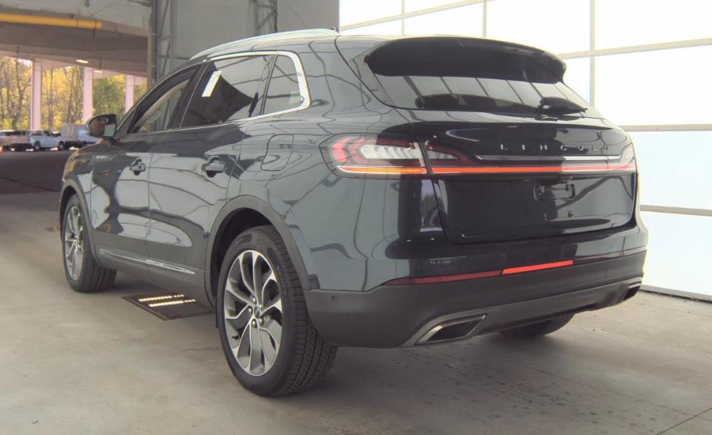 used 2022 Lincoln Nautilus car, priced at $32,500