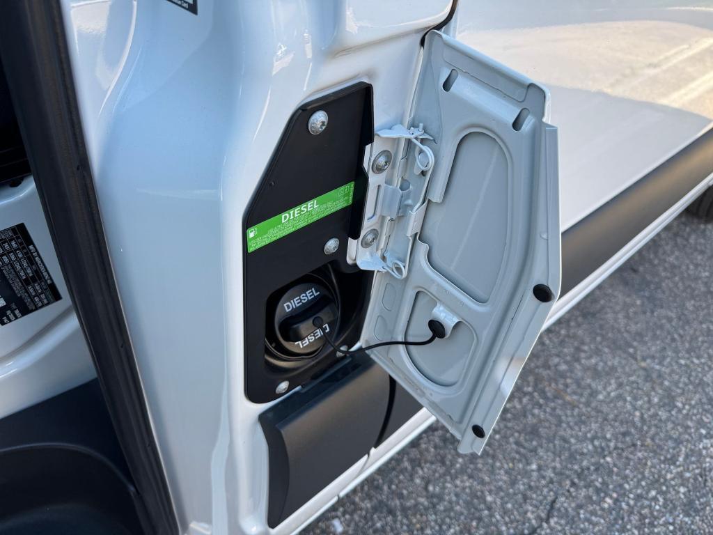 new 2026 Mercedes-Benz Sprinter 2500 car, priced at $59,585