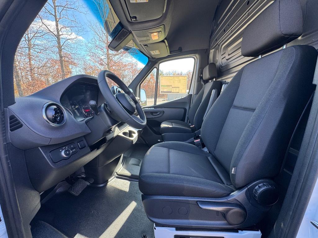 new 2026 Mercedes-Benz Sprinter 2500 car, priced at $59,585
