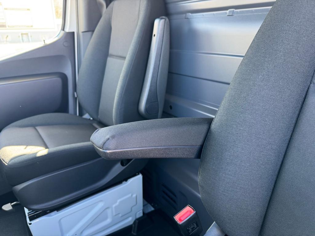 new 2026 Mercedes-Benz Sprinter 2500 car, priced at $59,585