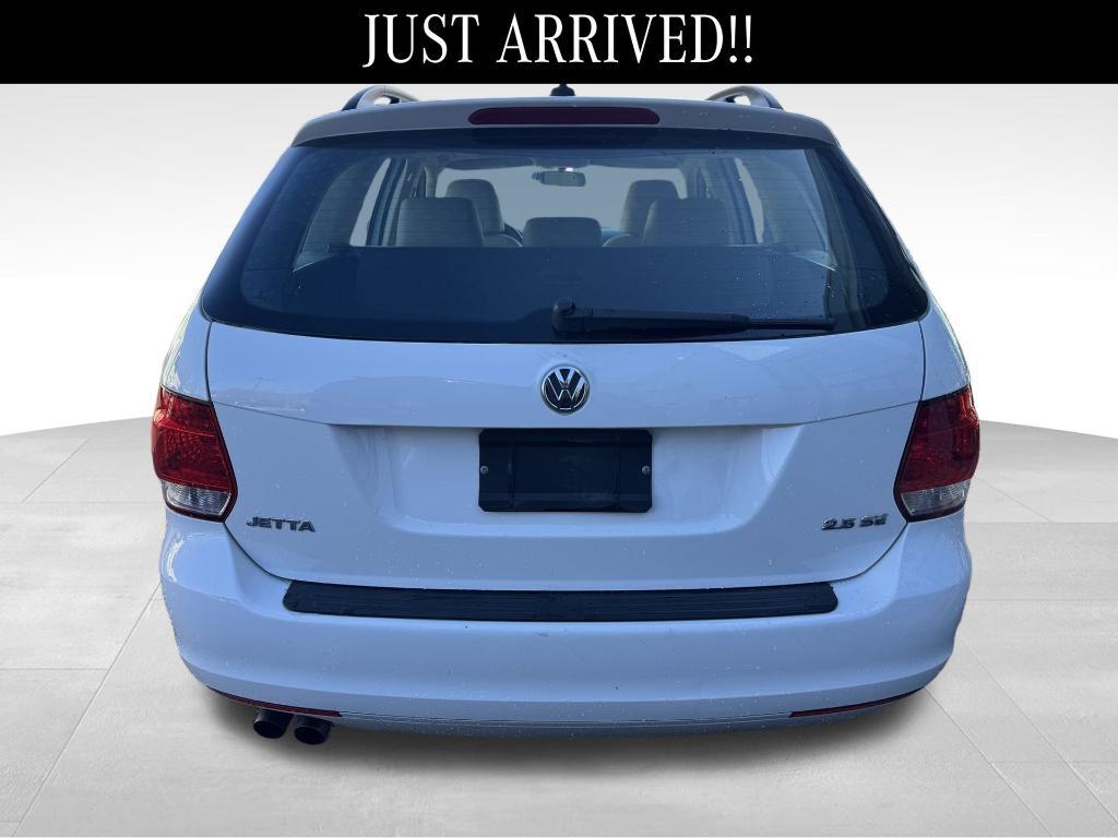 used 2013 Volkswagen Jetta SportWagen car, priced at $8,000