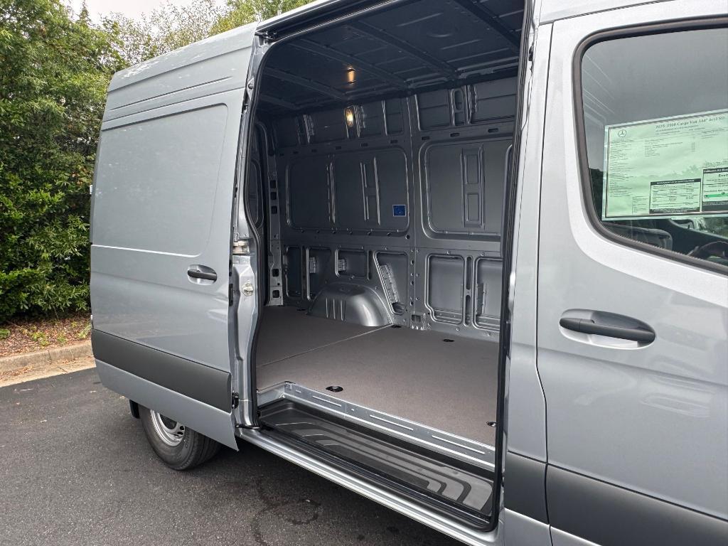 new 2025 Mercedes-Benz Sprinter 2500 car, priced at $50,844