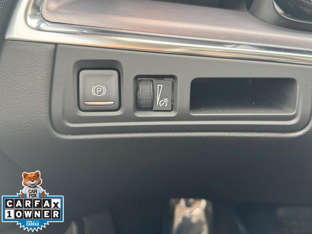 used 2019 Cadillac XT5 car, priced at $24,250