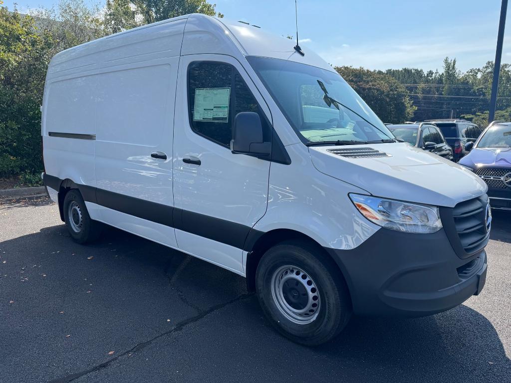 new 2026 Mercedes-Benz Sprinter 2500 car, priced at $62,059
