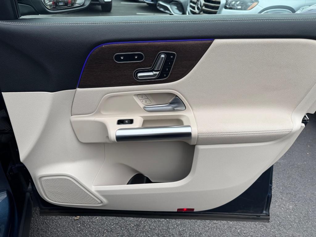 used 2021 Mercedes-Benz GLA 250 car, priced at $24,500