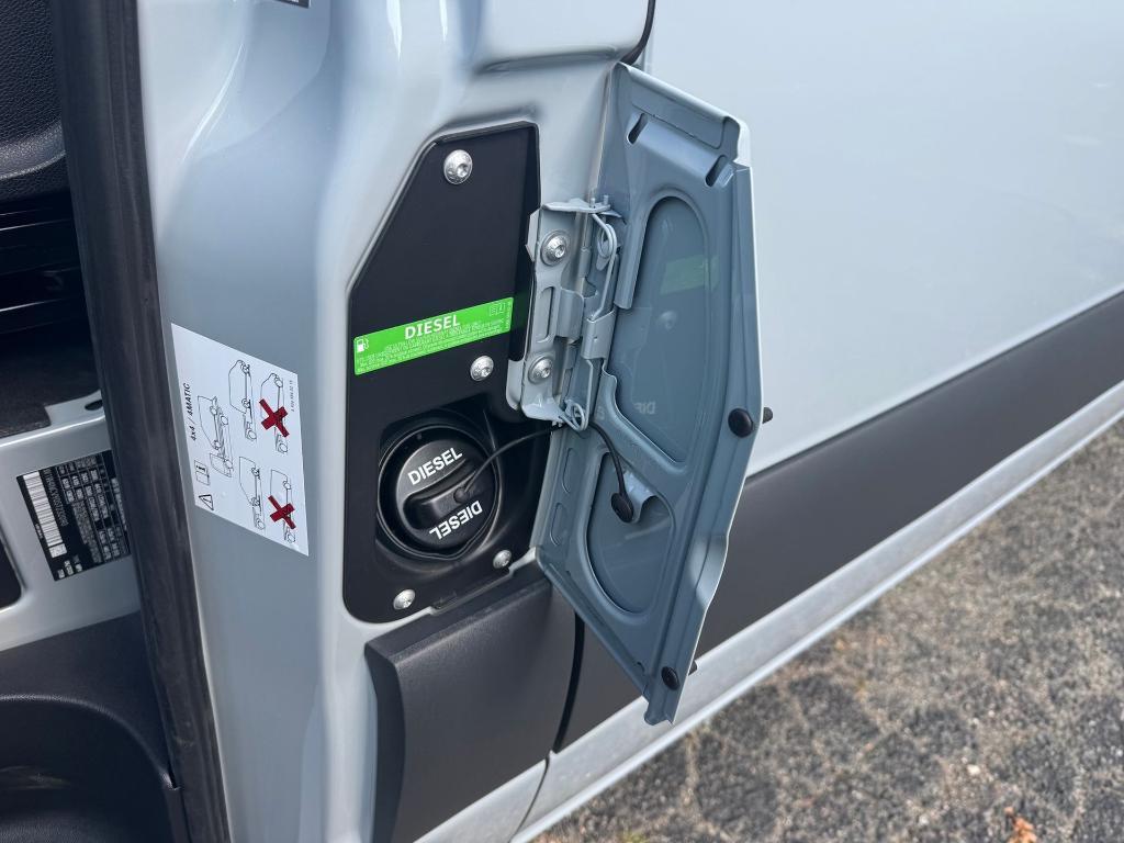 new 2025 Mercedes-Benz Sprinter 2500 car, priced at $80,573