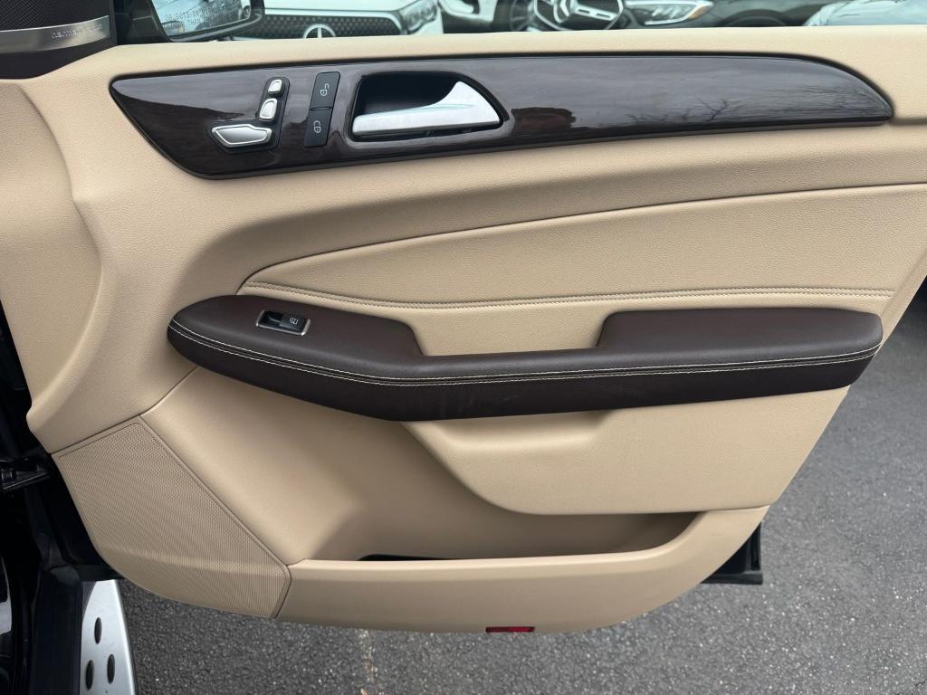 used 2018 Mercedes-Benz GLE 350 car, priced at $15,500