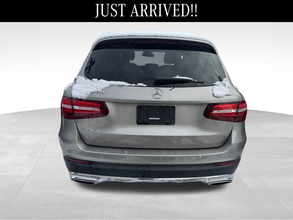 used 2019 Mercedes-Benz GLC 300 car, priced at $14,000