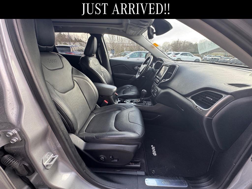 used 2019 Jeep Cherokee car, priced at $18,000