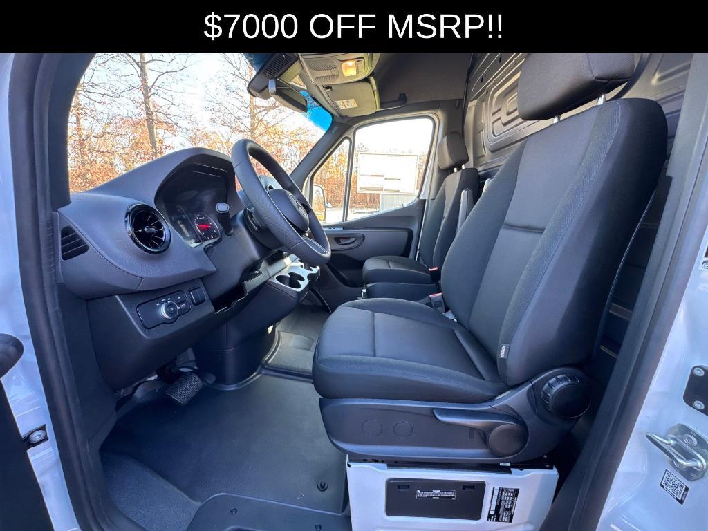 new 2026 Mercedes-Benz Sprinter 2500 car, priced at $54,389