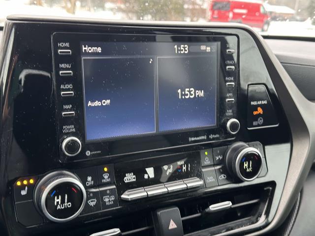 used 2021 Toyota Highlander car, priced at $27,995