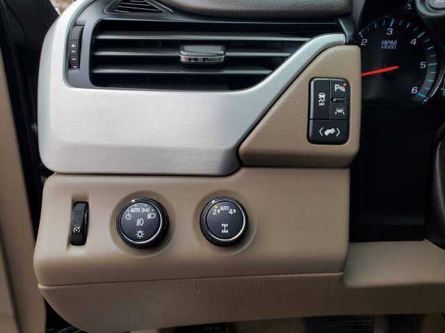 used 2019 GMC Yukon XL car, priced at $26,995