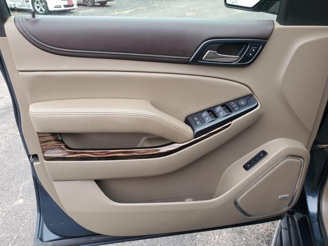 used 2019 GMC Yukon XL car, priced at $26,995