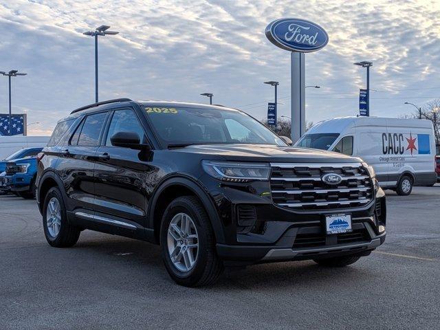 used 2025 Ford Explorer car