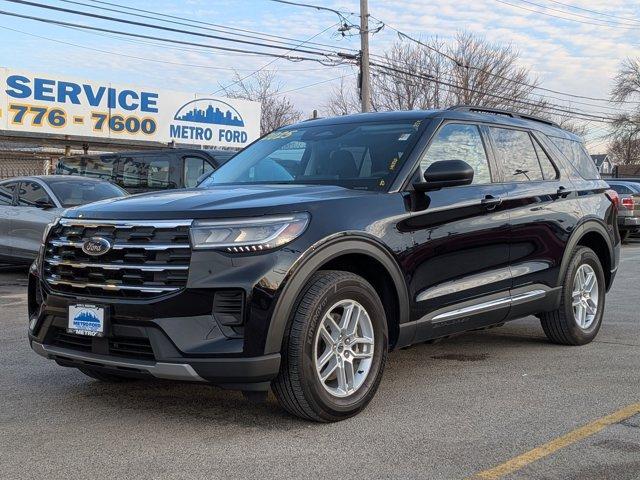used 2025 Ford Explorer car