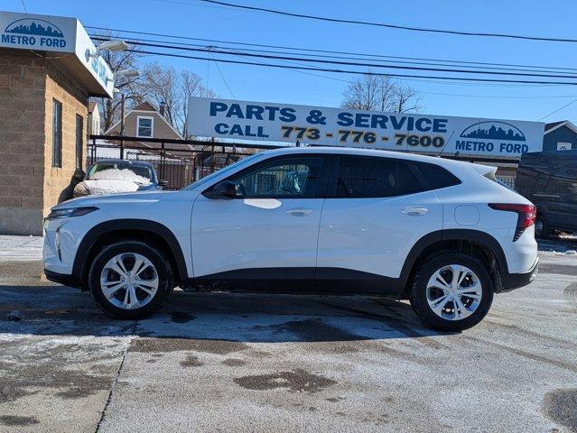used 2025 Chevrolet Trax car, priced at $19,999
