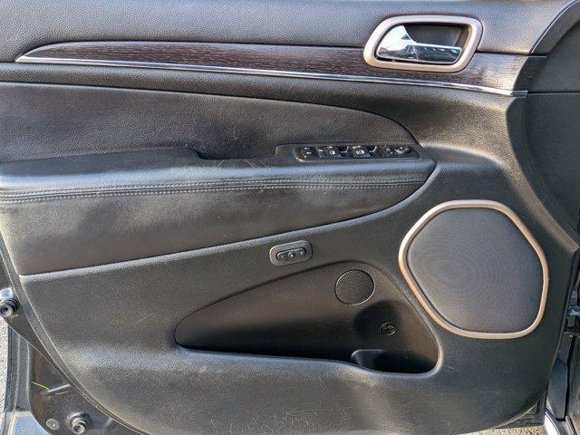 used 2014 Jeep Grand Cherokee car, priced at $12,897