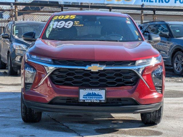 used 2025 Chevrolet Trax car, priced at $19,994