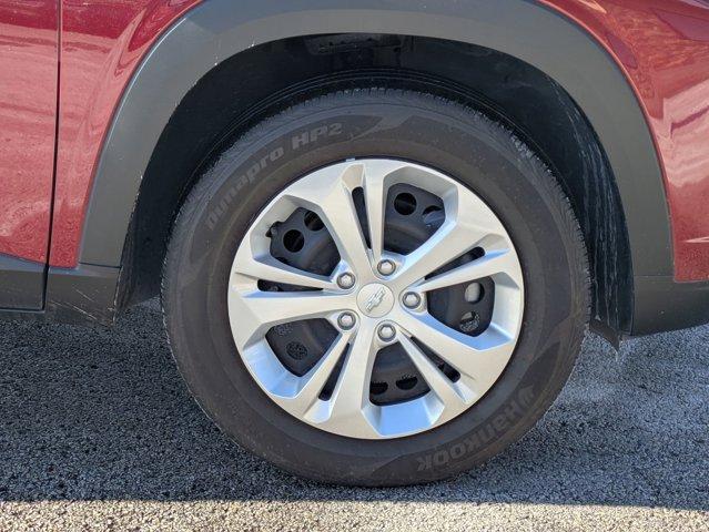 used 2025 Chevrolet Trax car, priced at $19,994