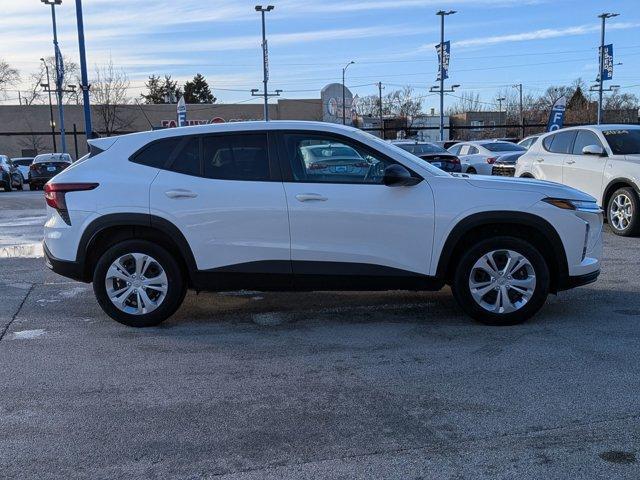 used 2025 Chevrolet Trax car, priced at $19,994