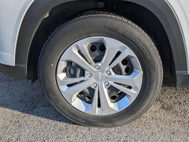 used 2025 Chevrolet Trax car, priced at $19,994