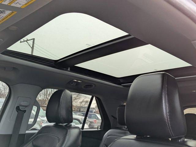 used 2023 Ford Explorer car