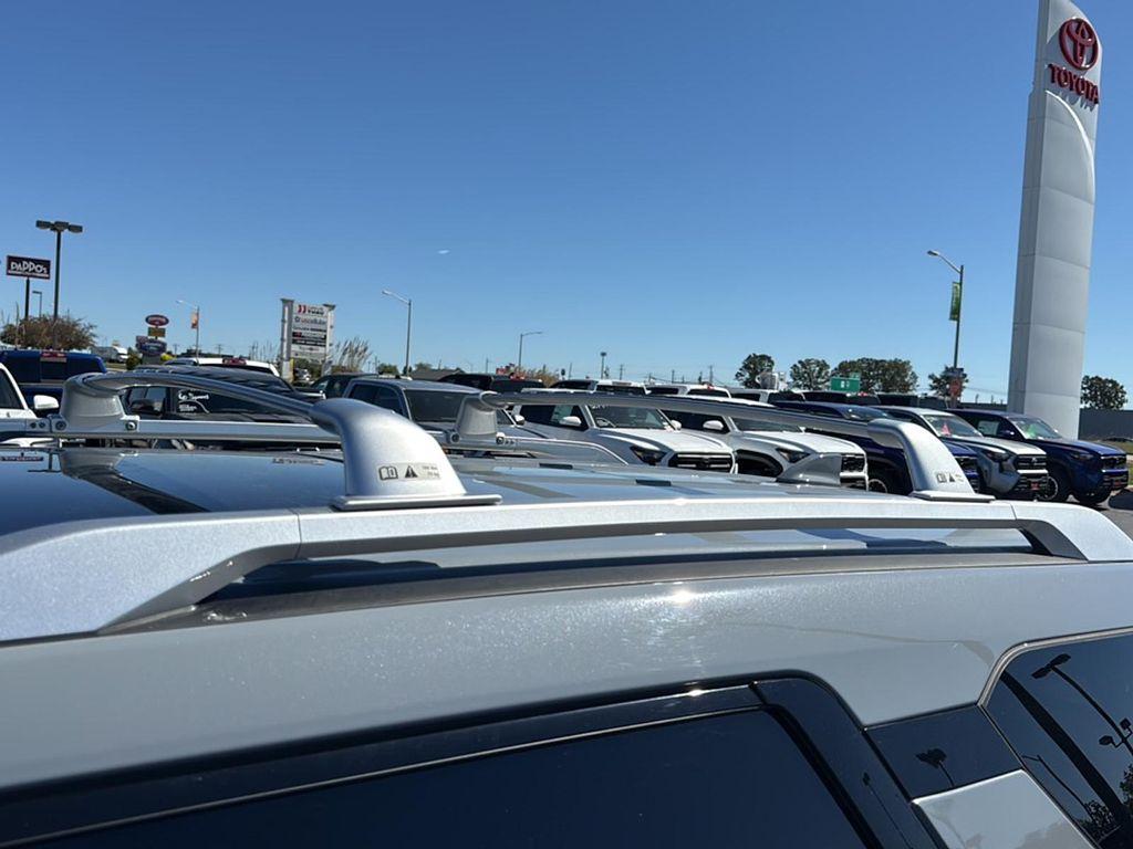 2022 Boulder Gray Pearl Nissan Pathfinder