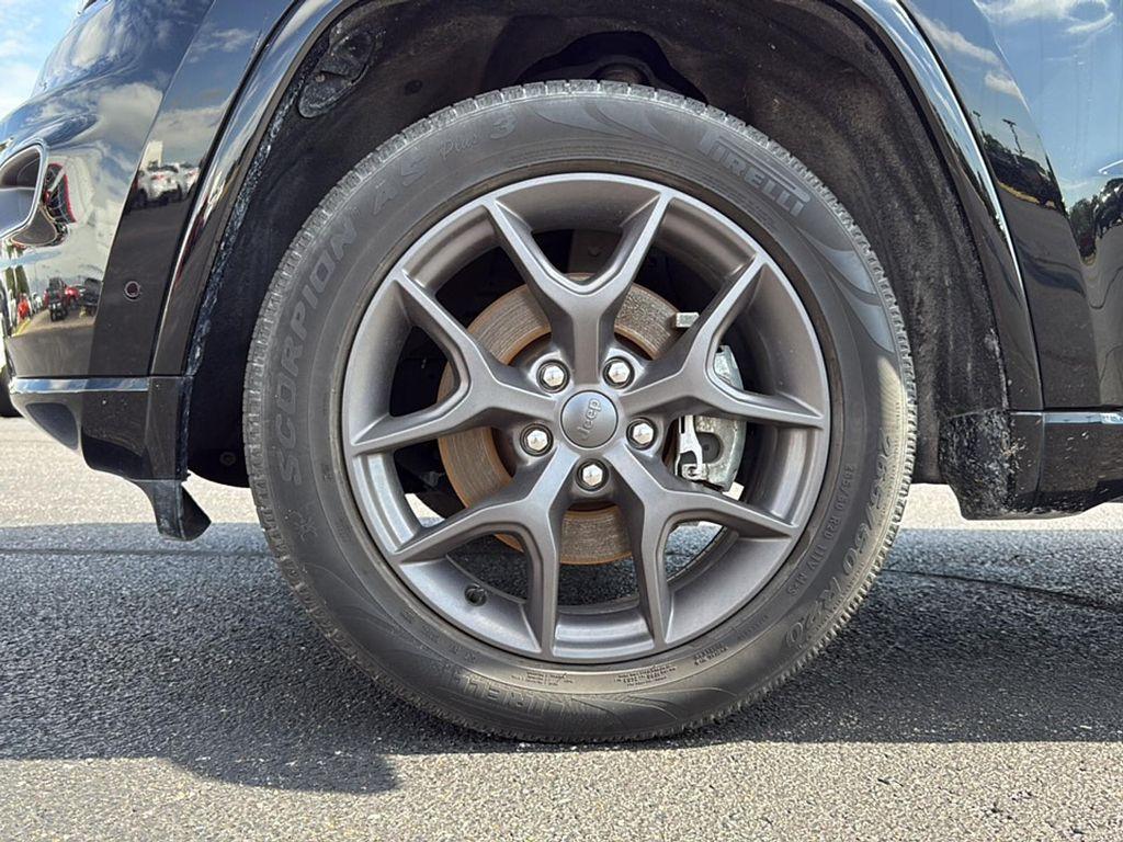 used 2021 Jeep Grand Cherokee car, priced at $21,983