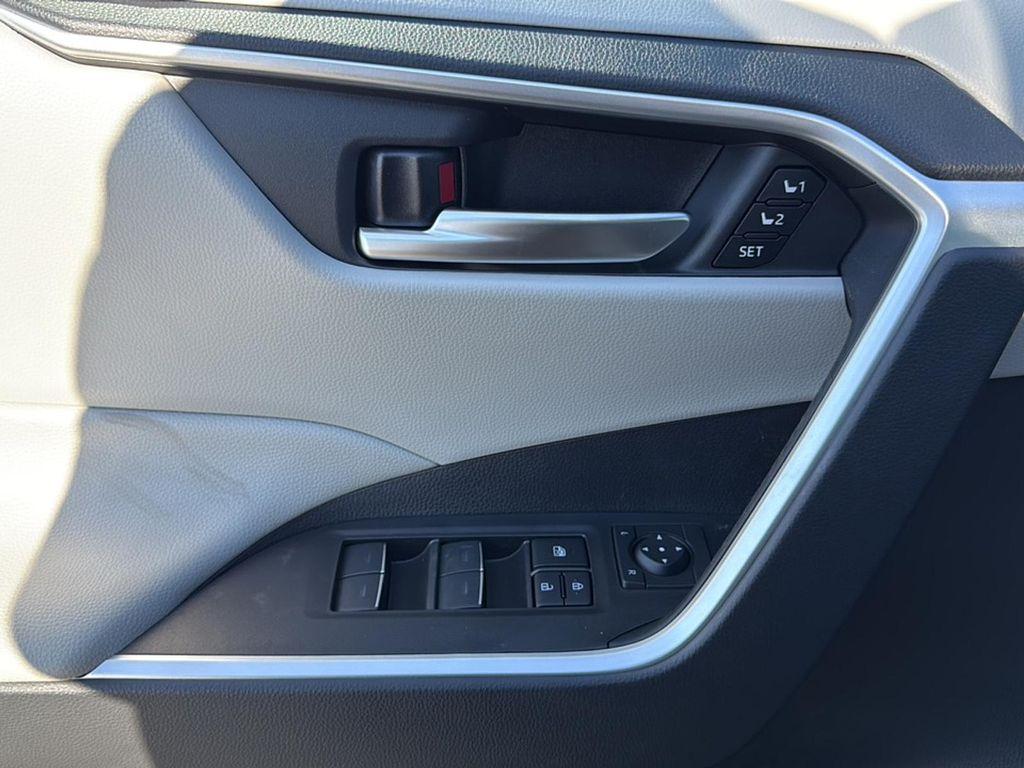 new 2025 Toyota RAV4 car, priced at $40,788