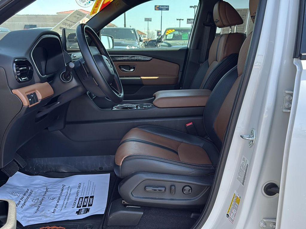 used 2026 Honda Passport car, priced at $49,983