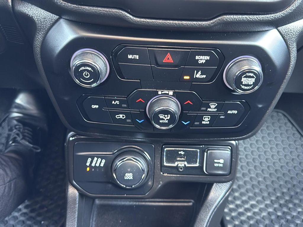 used 2022 Jeep Renegade car, priced at $21,983