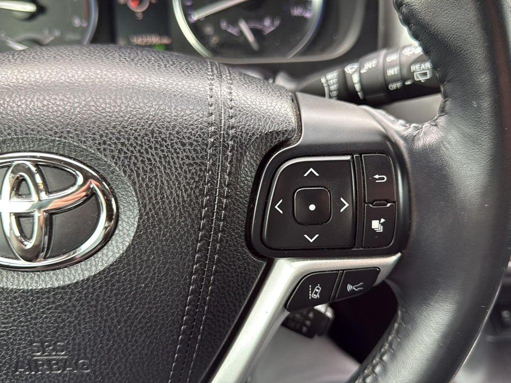 used 2018 Toyota Highlander car, priced at $19,983