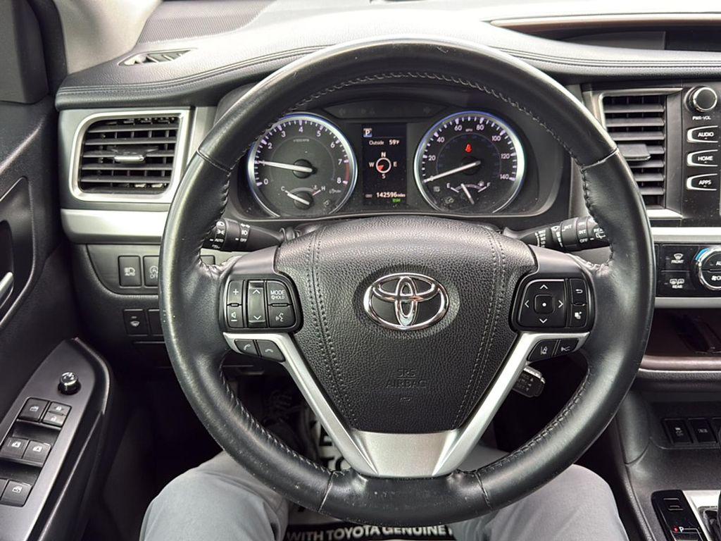 used 2018 Toyota Highlander car, priced at $19,983