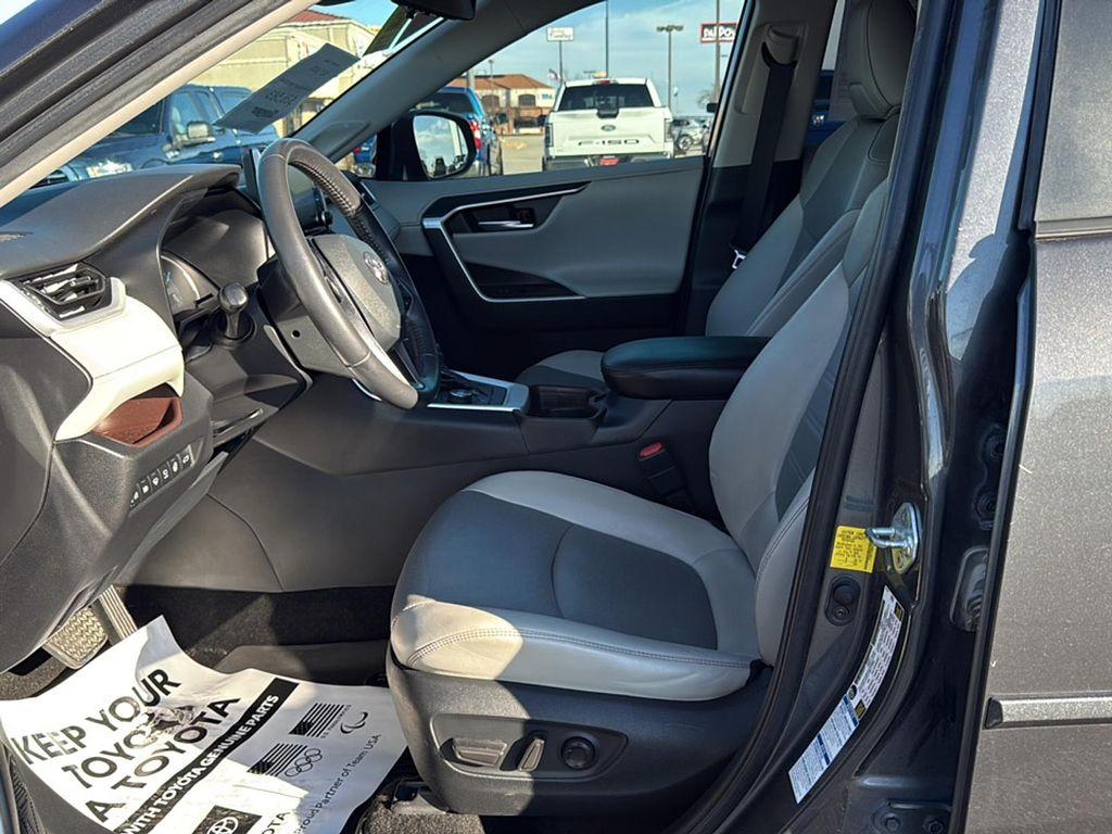 used 2021 Toyota RAV4 Hybrid car, priced at $24,983