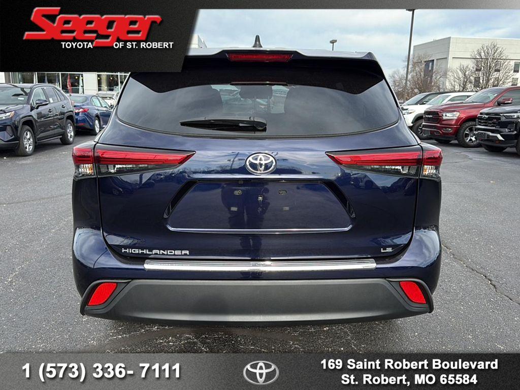used 2023 Toyota Highlander car, priced at $33,983