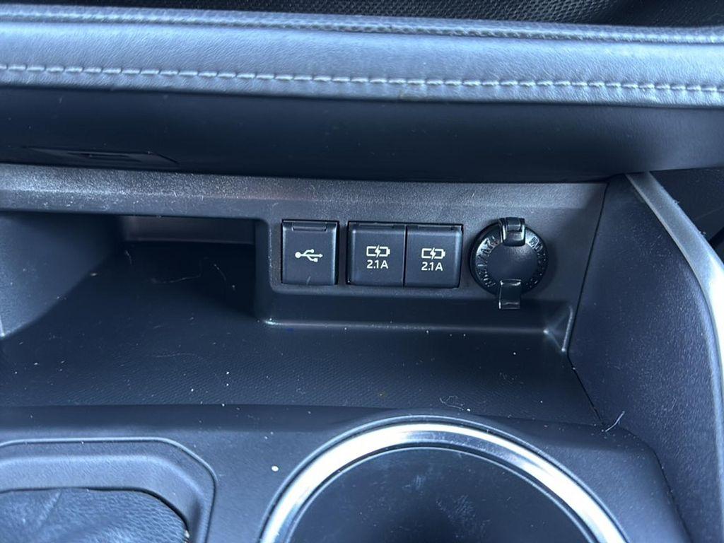 used 2021 Toyota Highlander car, priced at $28,983