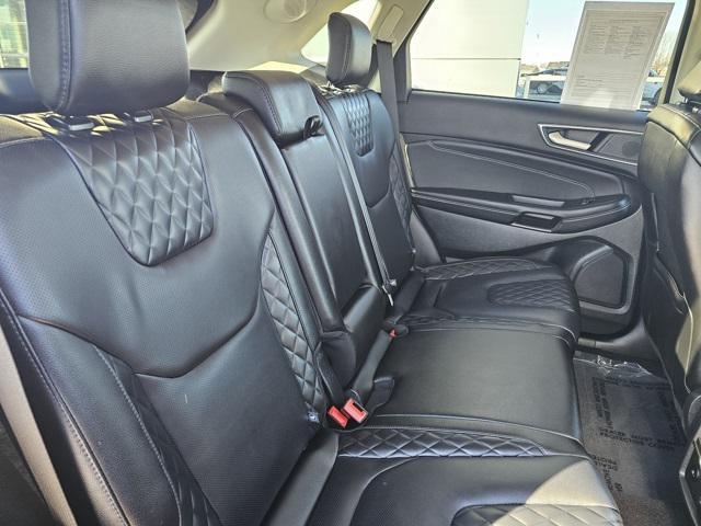 used 2024 Ford Edge car, priced at $30,987