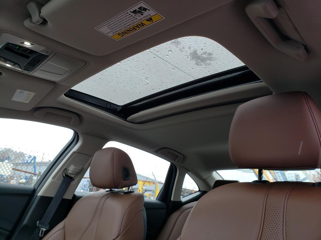 used 2023 Acura TLX car, priced at $30,884