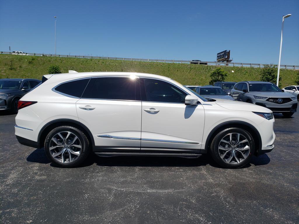 used 2023 Acura MDX car, priced at $43,281