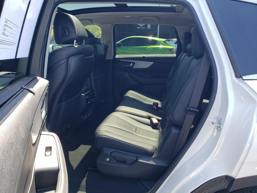 used 2023 Acura MDX car, priced at $43,281