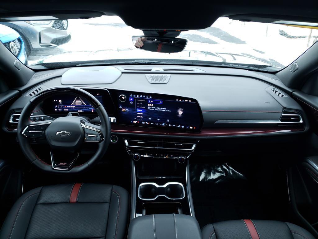 used 2024 Chevrolet Traverse car, priced at $45,484