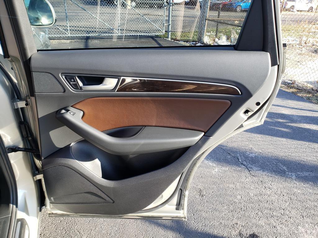 used 2014 Audi Q5 car, priced at $13,184