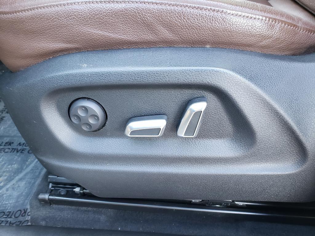 used 2014 Audi Q5 car, priced at $13,184