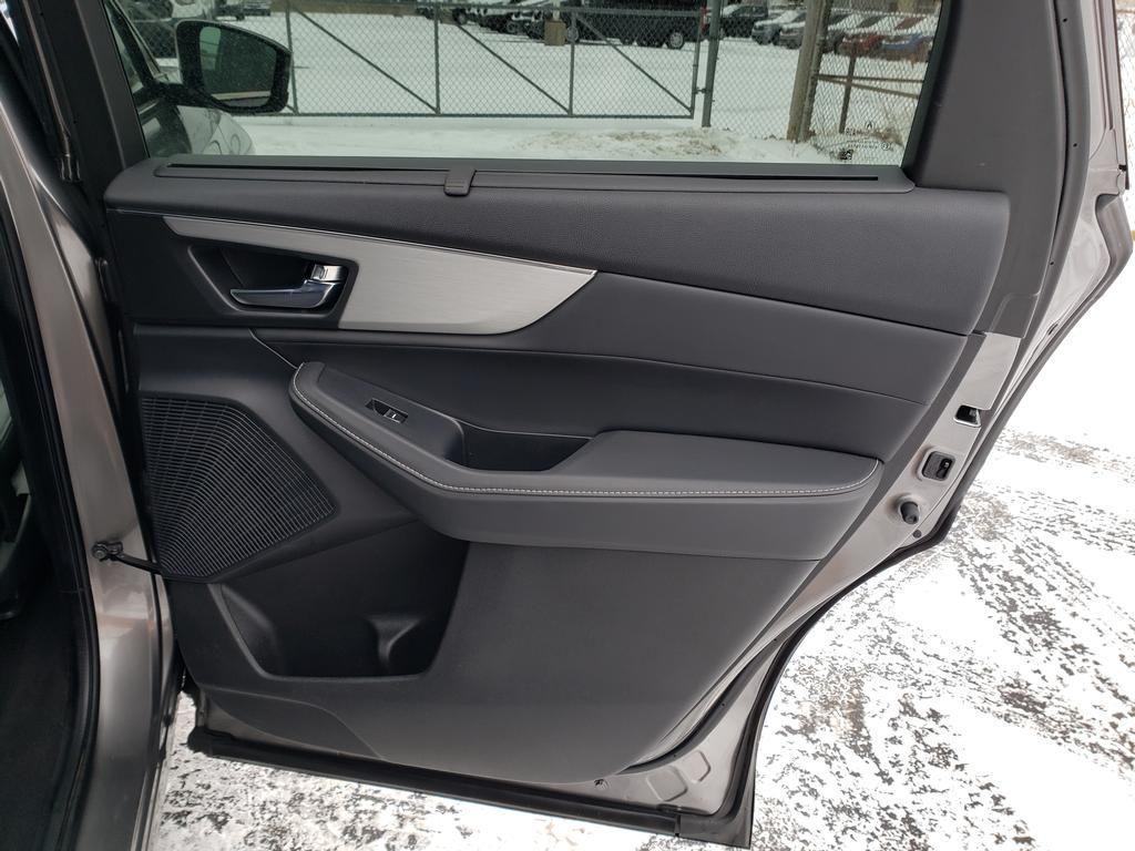 used 2023 Acura MDX car, priced at $40,624